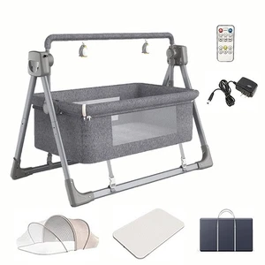 Boîte ouverte. Électrique Baby Swing, bébé rocker, chaise de rotation électrique Berceau bébé