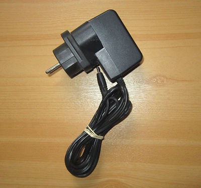 DVE Switching Adaptor DSA-0101F-05 UK Ladegerät Netzteil Transformator Trafo