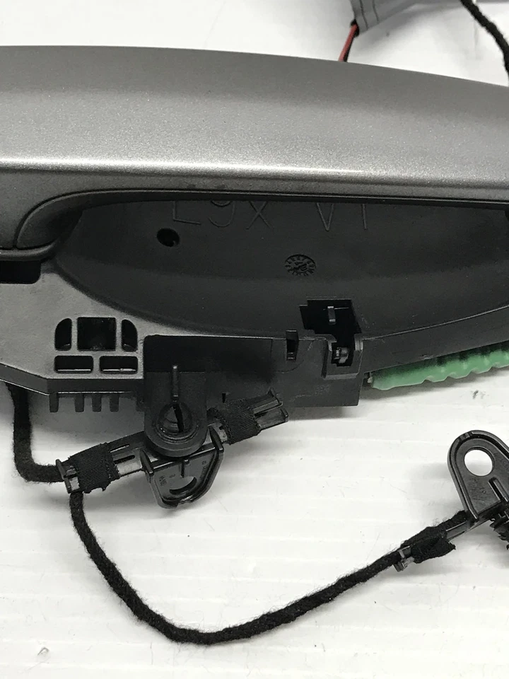 07 08 09 BMW 328I COUPE PASSENGER RH EXTERIOR DOOR HANDLE USED OEM - Image 3 of 4