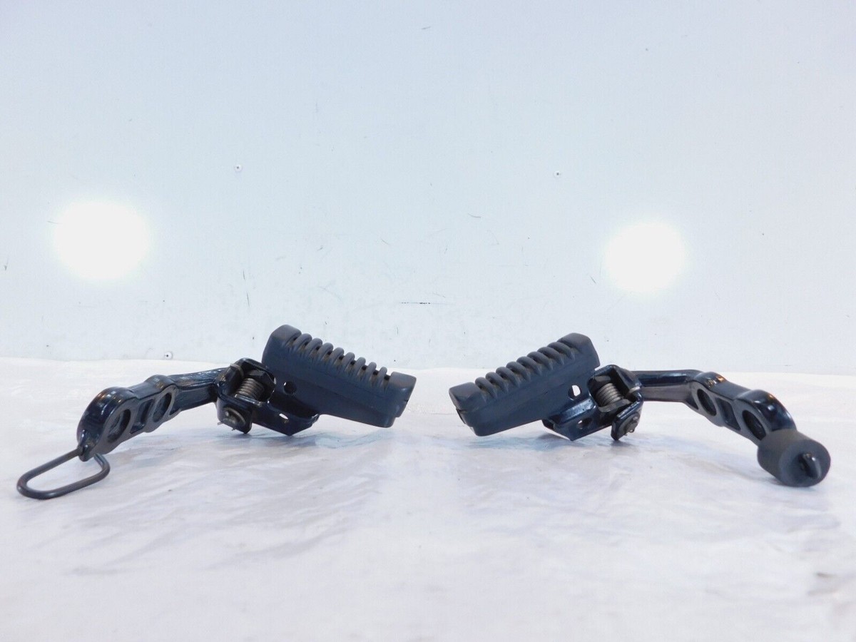 1997-2000 BMW F650 Funduro F650ST Right Front Footrest Foot