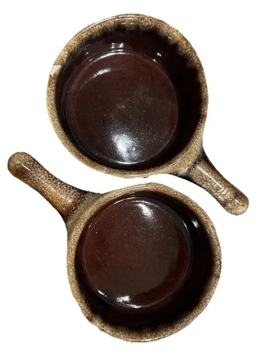 VTG Monmouth USA Maple Leaf Set of 2 handled Ovenproof Brown Drip Soup Bowls