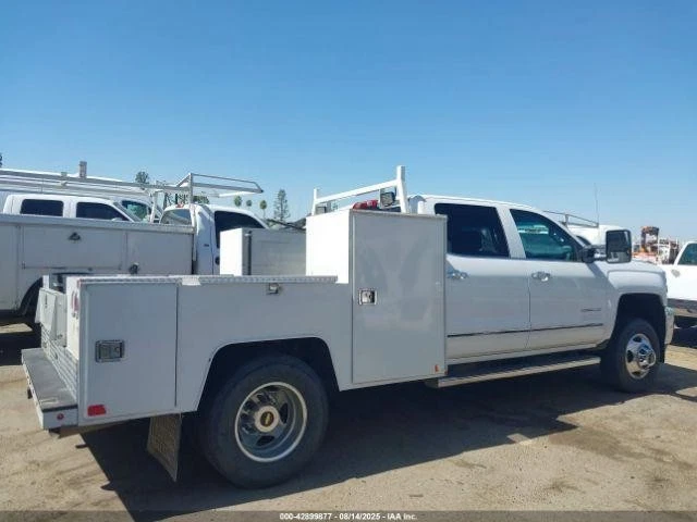 Used Engine Coolant Reservoir fits: 2015 Chevrolet Silverado 3500 pickup 6.6 Gra - Image 3 of 4