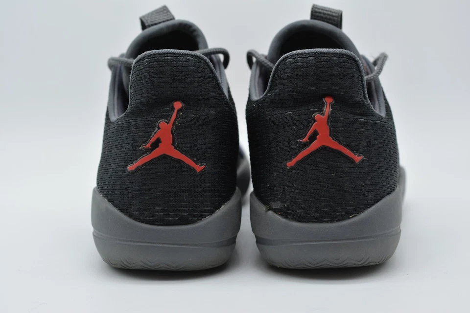 NIKE Jordan Eclipse Zapatos Bajos - Multicolor - 724042-035 Talla 5Y Foto 4 de 4