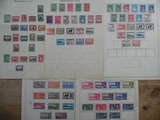 NEWFOUNDLAND Stamps a Selection of 89 on FIVE Album Pages.