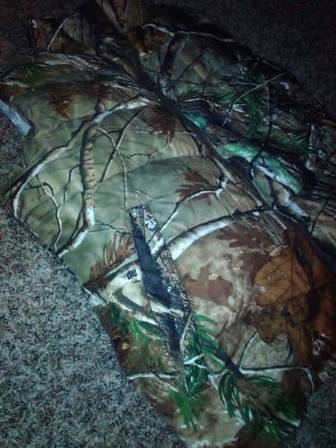NWOT Cabela’s Women puffy puffer Hunting Vest size M/M medium camouflage camo - Picture 4 of 7