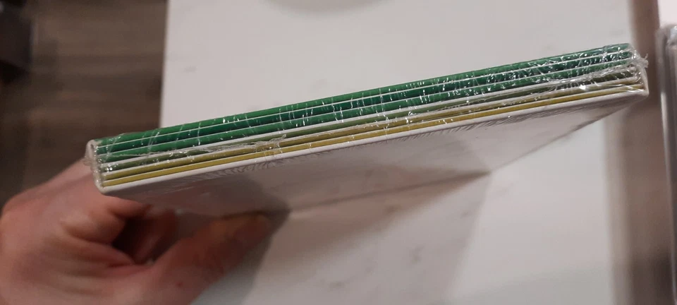 100 Essential 1970's/Barry White, Temptations, Third World, KISS, 10CC (5CD) NEW Foto 3 de 4