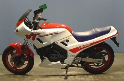HONDA VT250F VTZ250H VTZ250J VTZ250K MC15 FULL RING SET