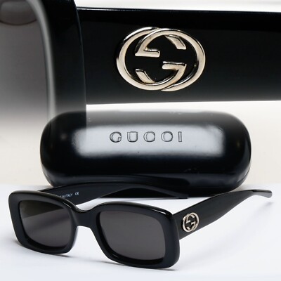 Gucci Sunglasses 1997 Vintage Black Square Retro GG 2407/S 807