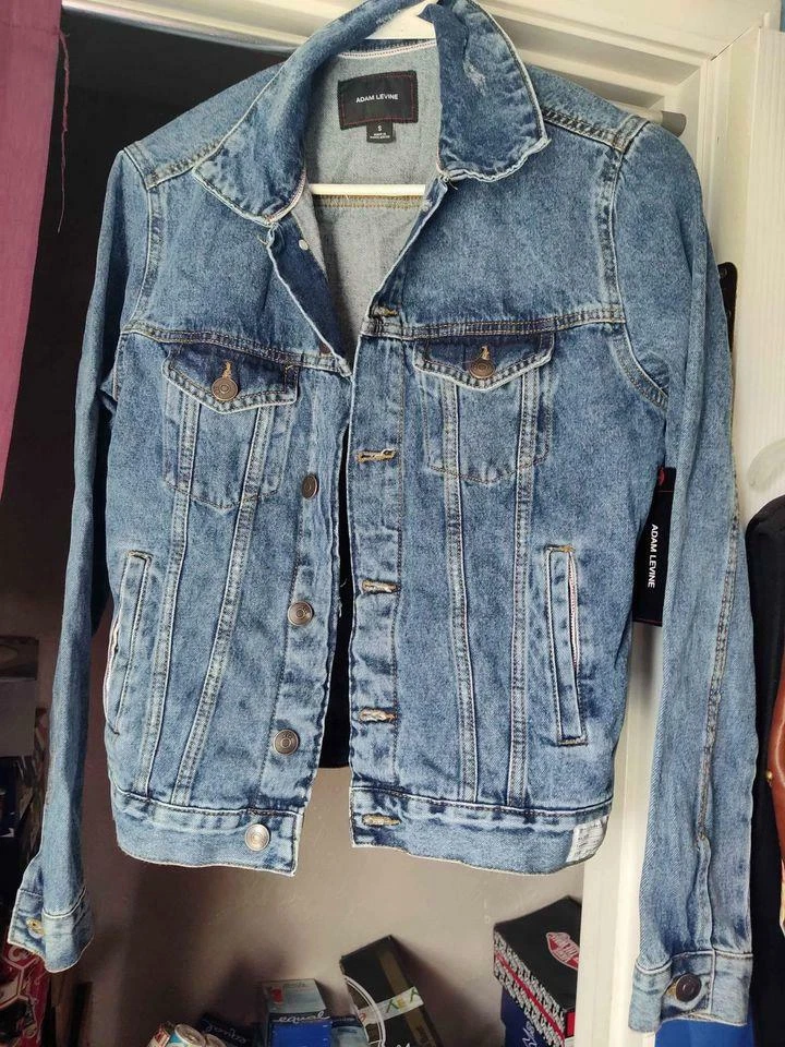 Adam levine hotsell jean jacket