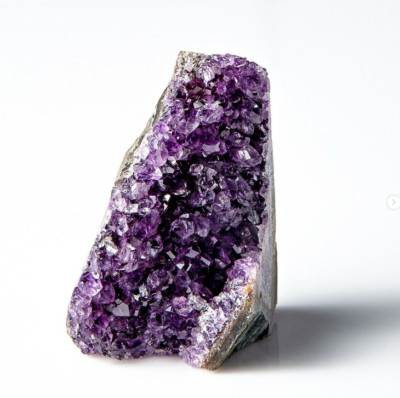 Wholesale 30 Pcs Purple Amethyst Cut Base Quartz Druzy Geode Specimen gemstones