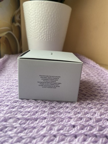 laura mercier translucent Loose Setting powder Pudre Libre Fixante 29g - Picture 3 of 8