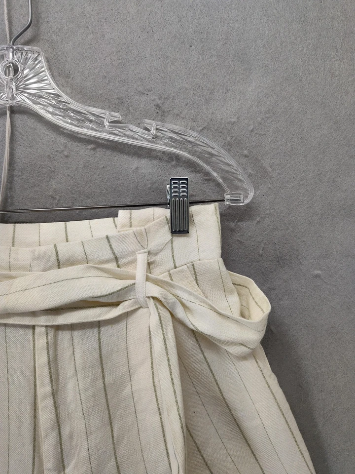 Shorts feminino Forever 21 pequeno cintura alta cinto amarrar mistura de linho listrado verão - Imagem 3 de 4