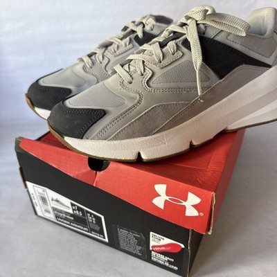 NEW Under Armour UA FORGE 96 reissue Gray Mens: 7 Womens: 8.5. Deluxe Foam Layer