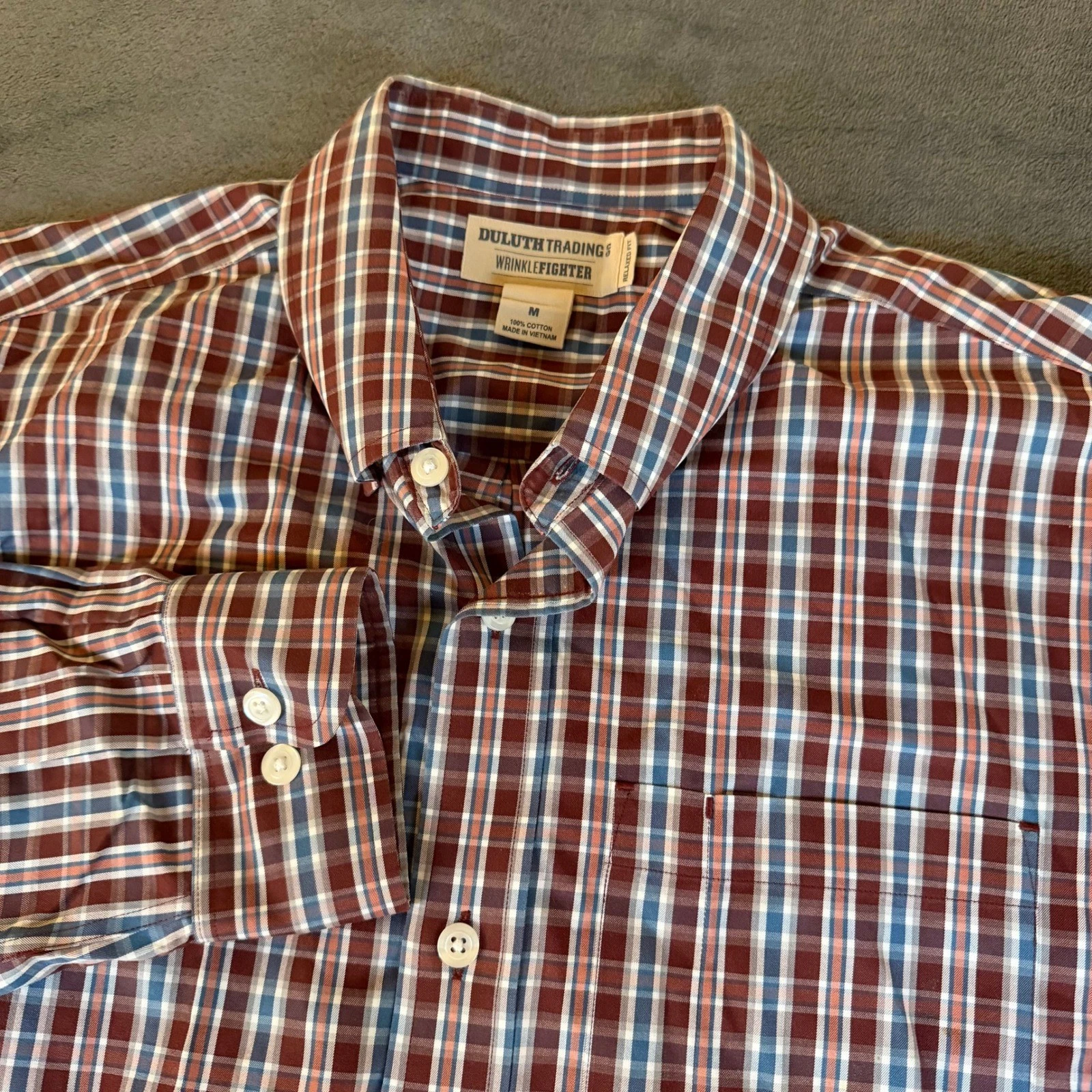 Duluth Trading Co Wrinklefighter Plaid Button Down Shirt Relaxed Fit Mens Medium