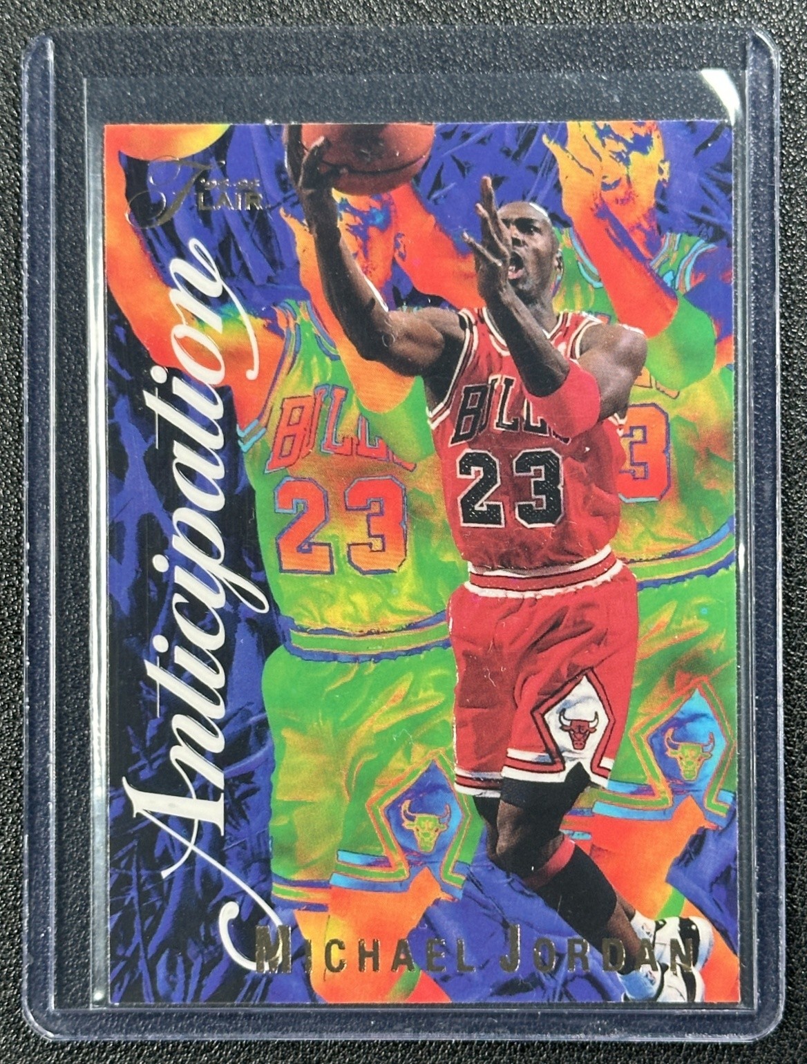 MICHAEL JORDAN 1995-96 FLEER FLAIR #2 ANTICIPATION BULLS