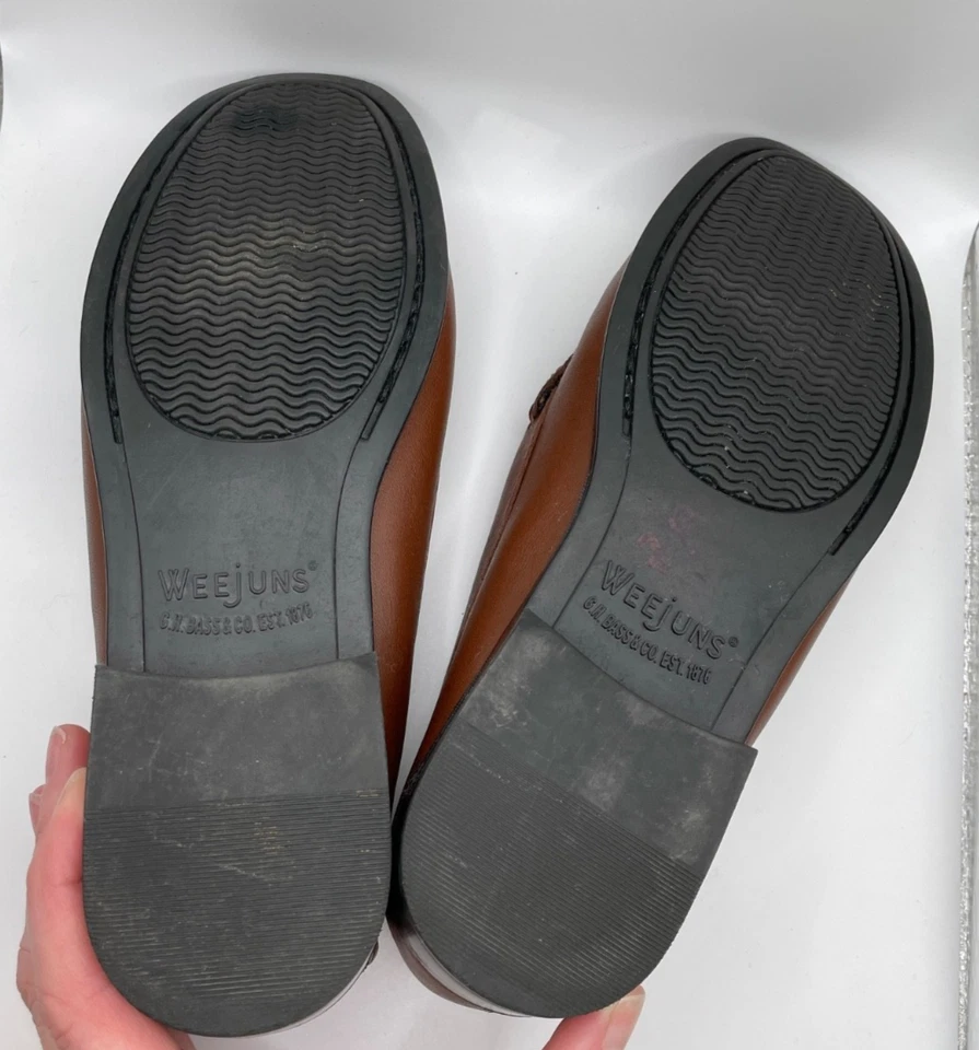 G.H. Bass Co. Weejuns Bass Kathleen Brown Leather Woman’s Sz 7 M Penny Loafer - Image 4 of 4