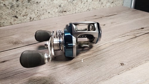Bass Pro XPS Titanium 8 JMT10HA Baitcast Reel 8 Bearings - Picture 3 of 5