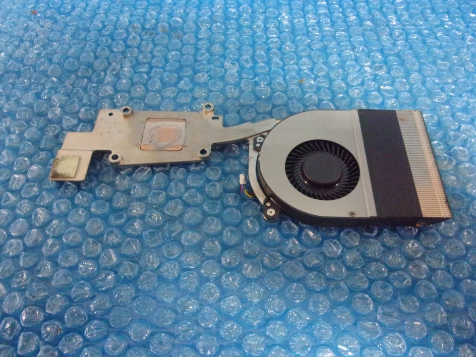 Genuine Dell Latitude E6520 CPU Heatsink w/Fan - 0GT9XP GT9XP AT0FH007ZCL - Image 2 of 4
