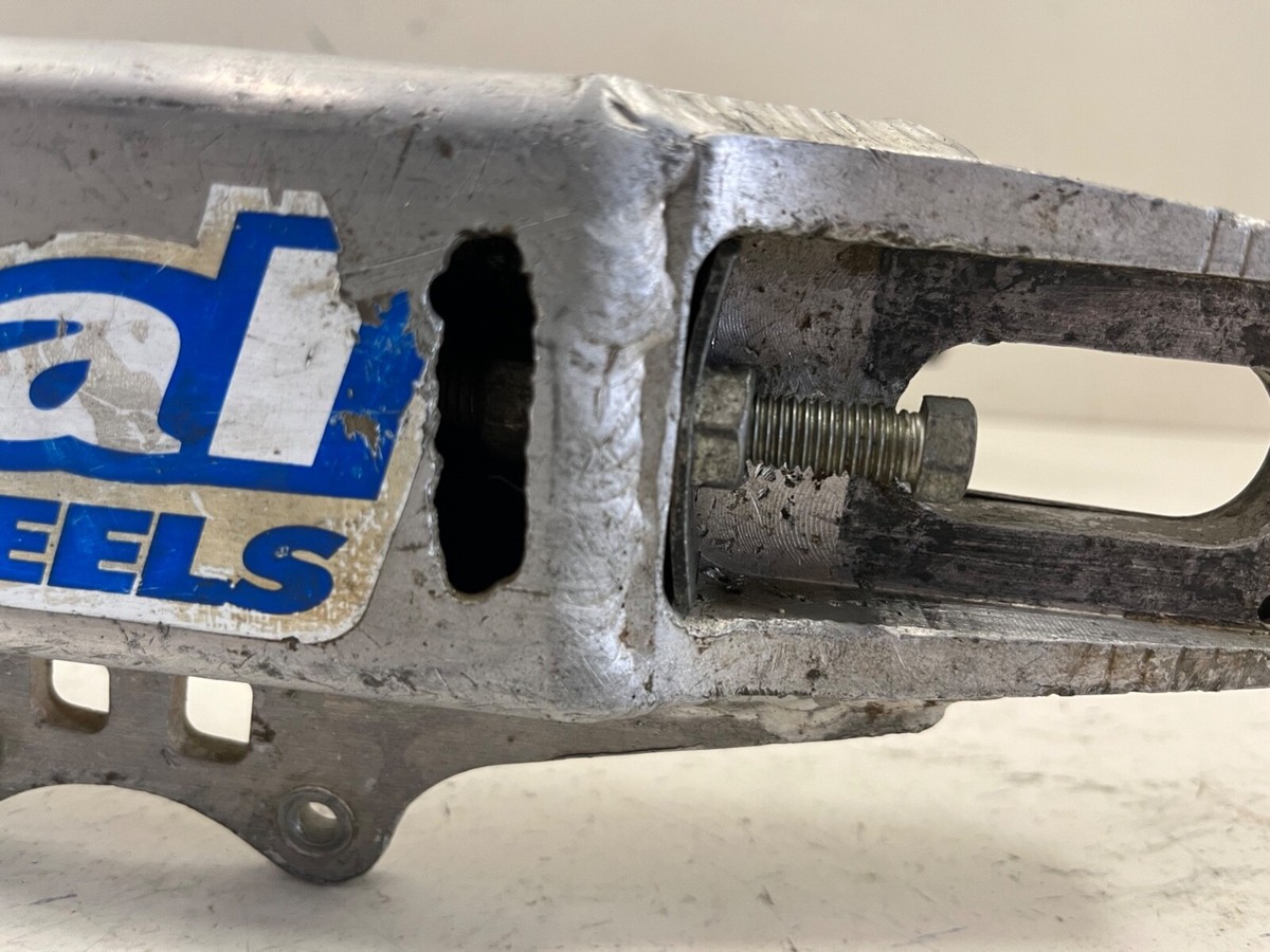 1994 Kawasaki KX250 KX125 OEM Swing Arm Swingarm Rear | 33001-1442