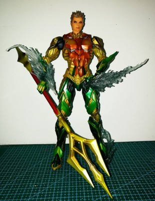 play arts aquaman