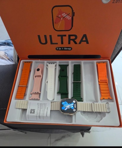 Smartwatch Ultra 7 In 1 2.2 HD Amoled Schermo Ricarica Wireless 49 Mm Series 8 - Foto 6 di 6