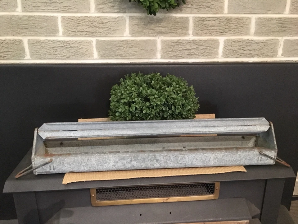 Vintage Galvanized Metal Country Farmhouse Chicken Poultry Feeder Trough Tray - Image 4 of 4