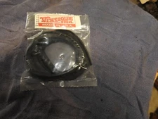 A-45986 'T' RUBBER WINDOW GLASS INSIDE WINDOW MOULDING 32" Ford seal