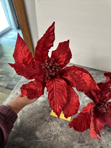2 Glitter Red FloralPoinsettia Clips For Tree Garland Etc Valerie Parr Hill New - Picture 9 of 16