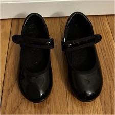 Black Tap Dance Shoes with Metal Taps Size 7MT Made in China MPN 7MT
