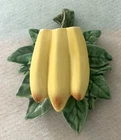 McCoy Banana Wall Pocket Green Stem Hard to Find