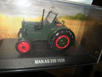 1:43 Ixo / Hachette Traktor MAN AS 250 1939 In VP
