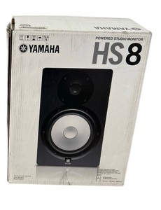 Yamaha Hs8