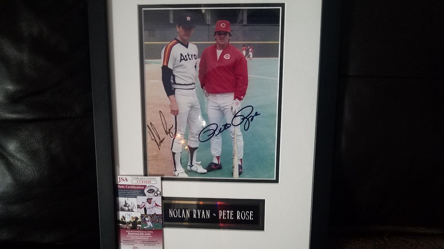 Pete Rose /N.Ryan auto. 8 " x 10" picture. 13 1/2 X 19 frame (JSA) authentication 