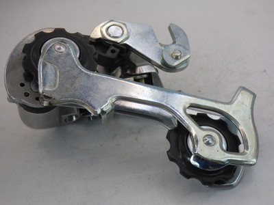 Leviers inversés pour cyclomoteurs anciens Motobécane AV3 Leviers inversés pour cyclomoteurs anciens Motobécane AV3