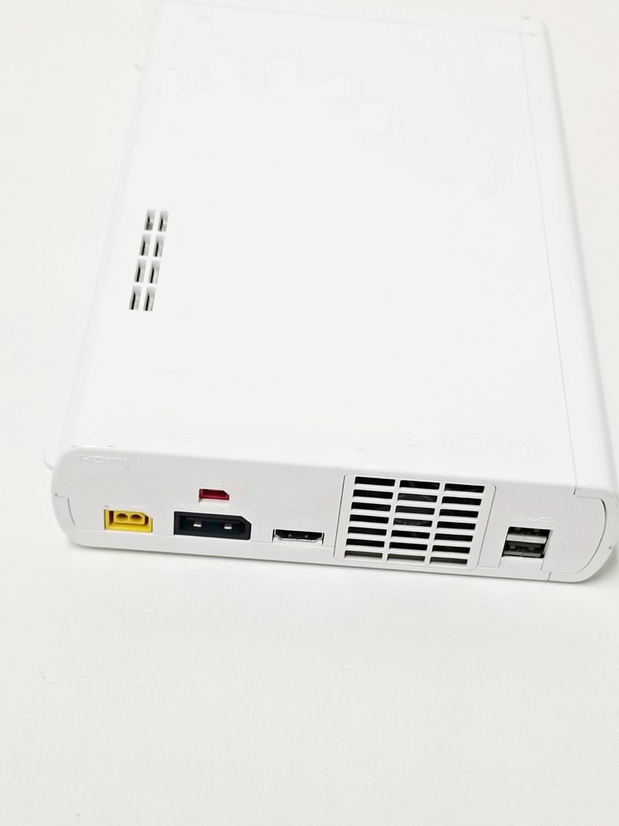 Wii Uです。 Amazon.com: Nintendo Wii U GamePad - White (Renewed)