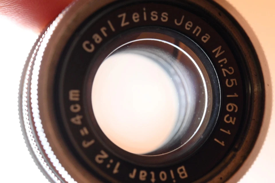 Zeiss Jena Biotar 4cm F/2 Vintage Robot Screw Mount Lens - Image 4 of 4