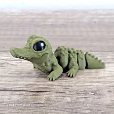 3D printed Crocodile Hatchling flexi fidget articulated toy 2.5" Safari Animal