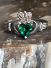 Emerald & Sterling Silver Vintage Claddagh Ring Size 6.25