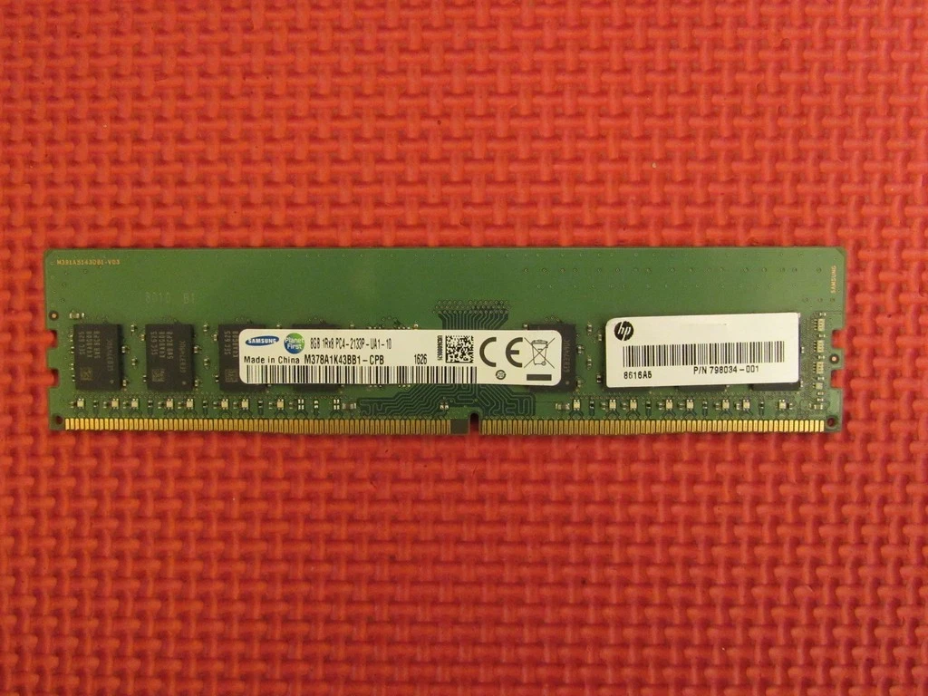 Samsung PC4-17000 (DDR4-2133) Bus Speed Computer RAM 8 GB Capacity