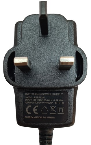 12 V TC HELICON VOICETONE D1 GITARREN-EFFEKT-PEDAL-NETZTEIL (2 METER) ADAPTER - Bild 2 von 3