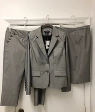 NEW Grace Elements 3 pc set Women's Jacket Skirt Crop Pant Size 10 Tan/Black NWT