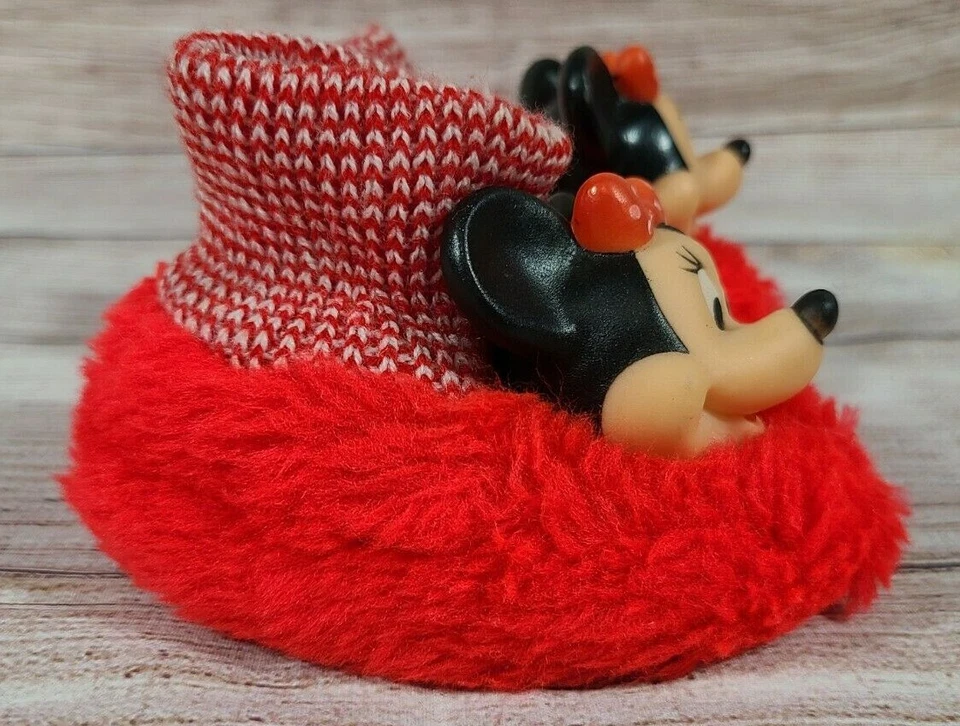 Zapatillas De Colección Disney Mickey Mouse Club Minnie Mouse 2 Mouseketeers Rojo Negro Foto 4 de 4
