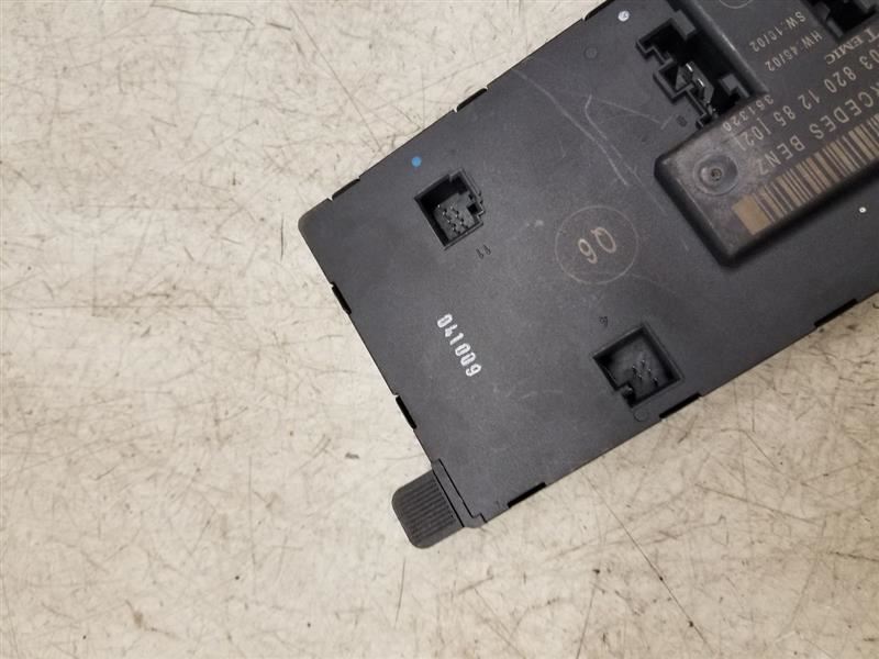 Rie様  専用 2002 2007 Mercedes-Benz C230 C320 - RF Door Module - R318713
