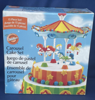 WILTON Brand New in Box Carousel Merry Go Round 3D 15 Piece Cake Pan Set ct11m9