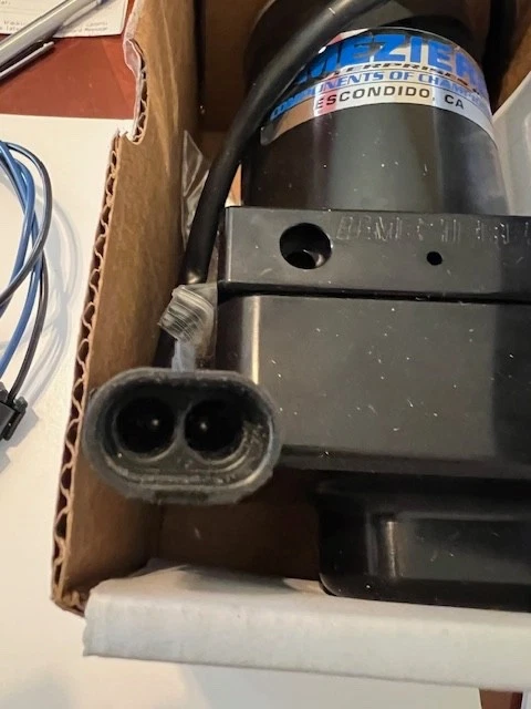 New Meziere WP136S Inline Electric Water  Pump black 20GPM at 12V - Image 4 of 4