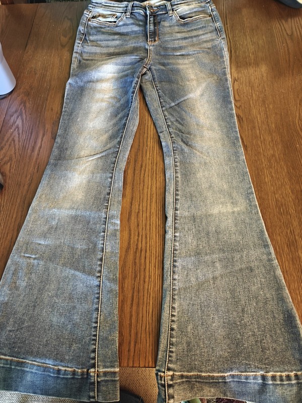 Judy Blue Womens Flared High Rise Medium Wash Stretch Jeans 5-Pocket Button