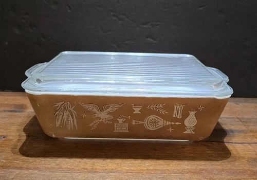 Pyrex Early American 0503 1.5 Qt Grannycore Casserole Ovenware Dish With Lid VTG