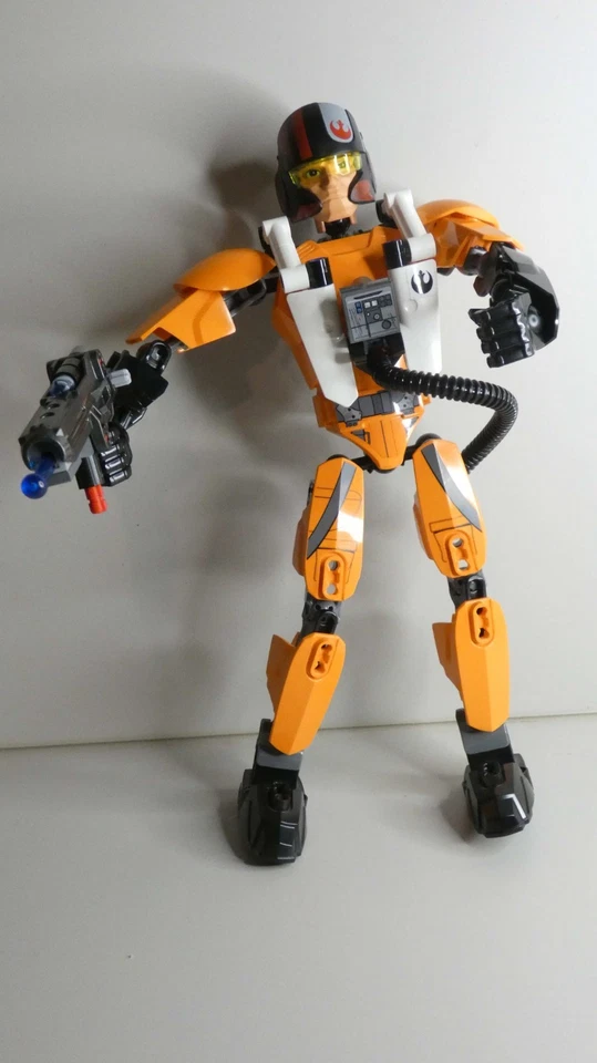 LEGO Star Wars 75115 Poe Dameron, photo 2 sur 3