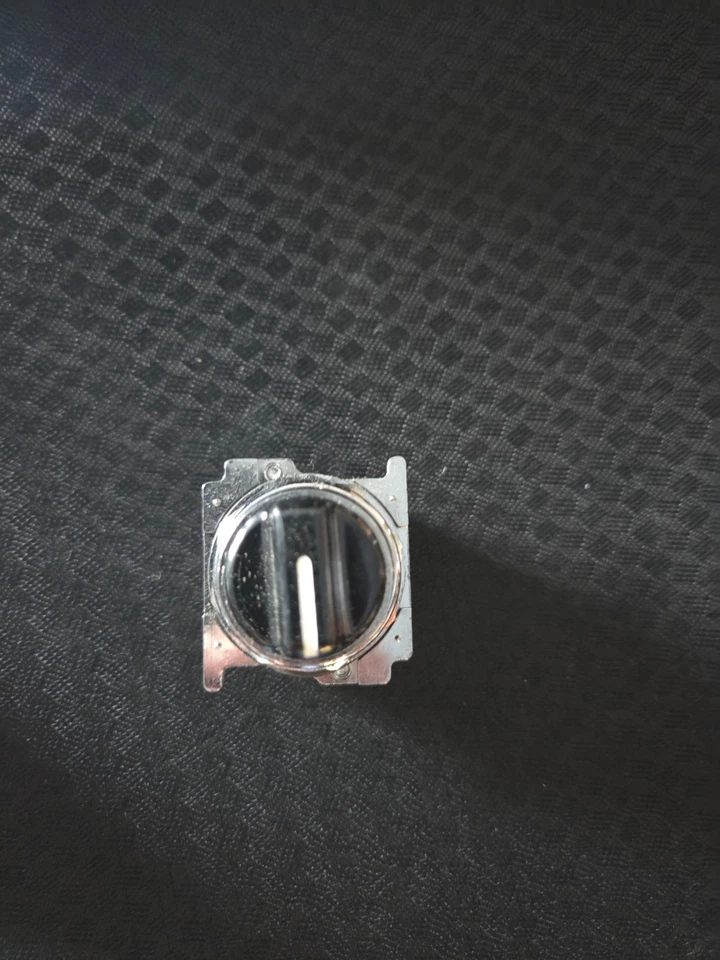 Interruptor Seletor EATON - 10250T21KB - NOVO NA CAIXA!!! Interruptor de 3 posições - Imagem 3 de 4