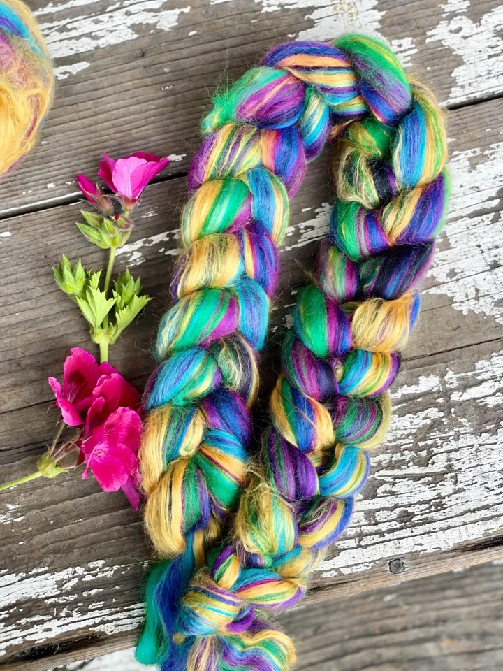 HARLEQUIN - Merino Mulberry Silk Blend Combed Top Wool Roving 4 oz - Image 4 of 4